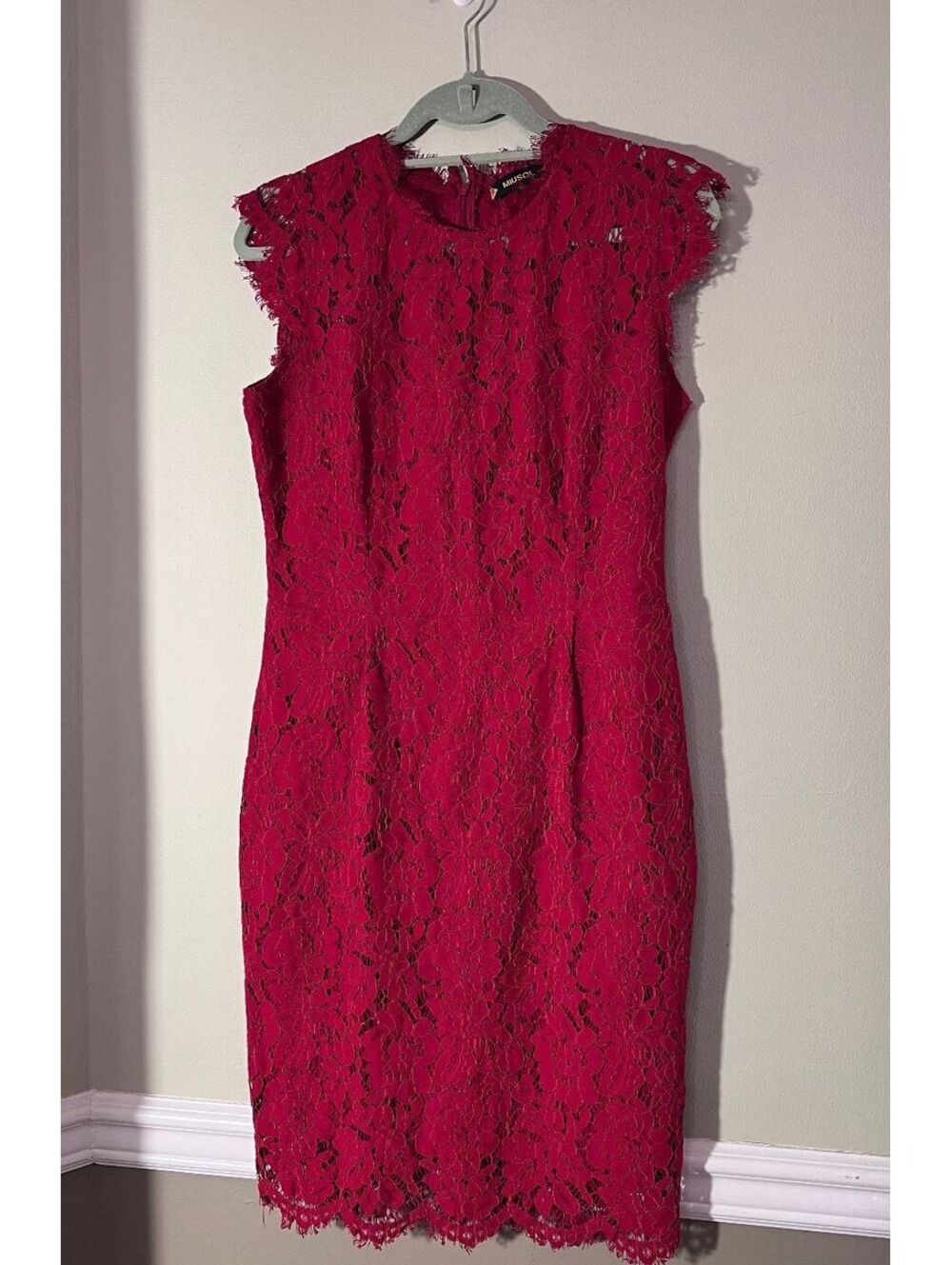 MIUSOL Red Lace Sleeveless Sheath Dress Size L